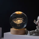 Luminária Decorativa Espacial 3D - Cosmic Glow Luminária Decorativa Espacial 3D - Cosmic Glow Life Store Galáxia Luz amarela de descanso